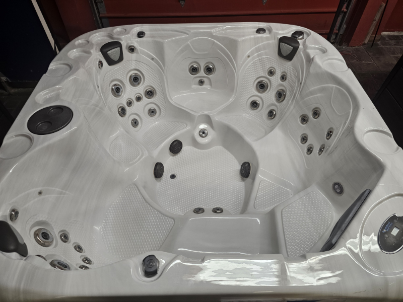 Coast Spas Element B