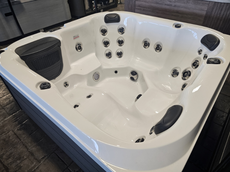 Platinum Spas – Riems