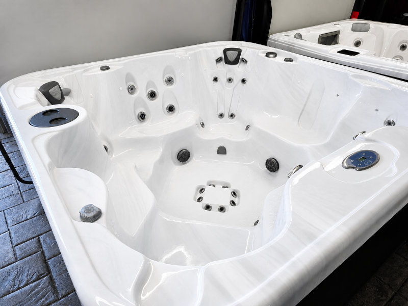 Coast Spas Freedom
